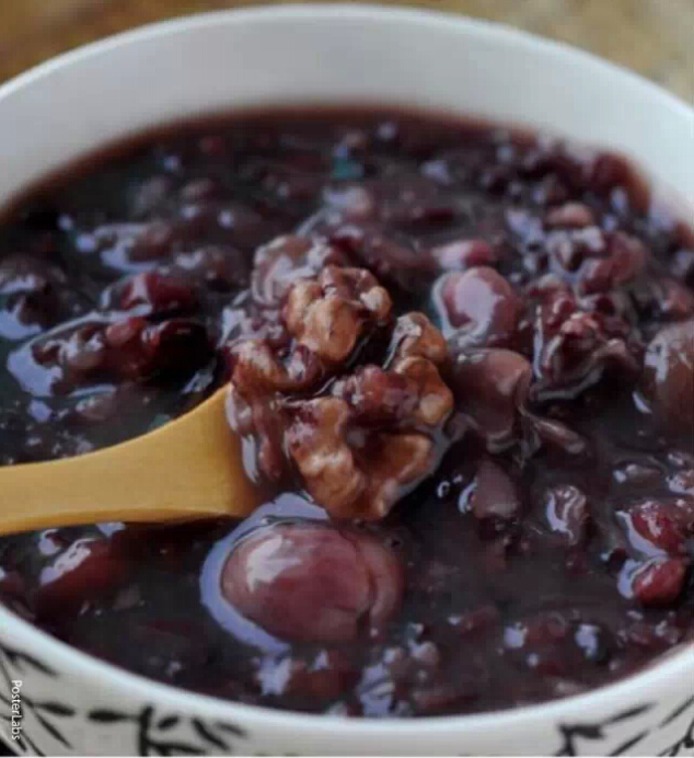 宝运莱物业暖心腊八粥