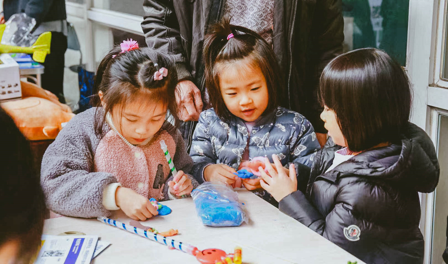 暖心圣诞节|万家平安夜，珍藏一段欢笑与温暖...