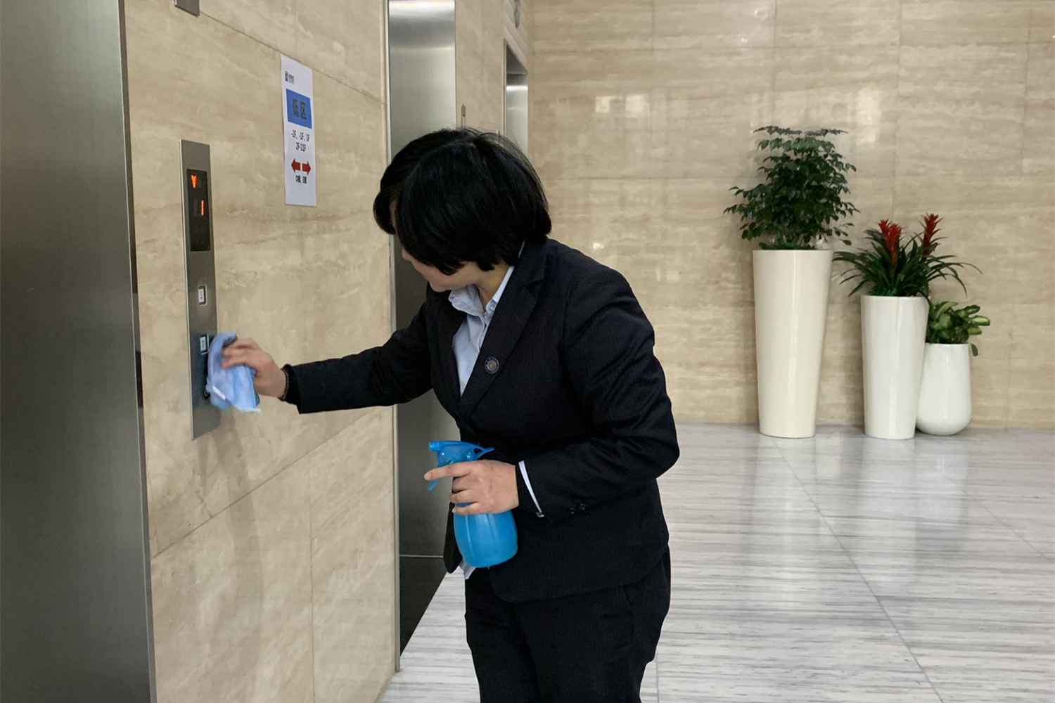 众志成城，共抗疫情|筑牢家园“安全防护网”，宝运莱在行动！