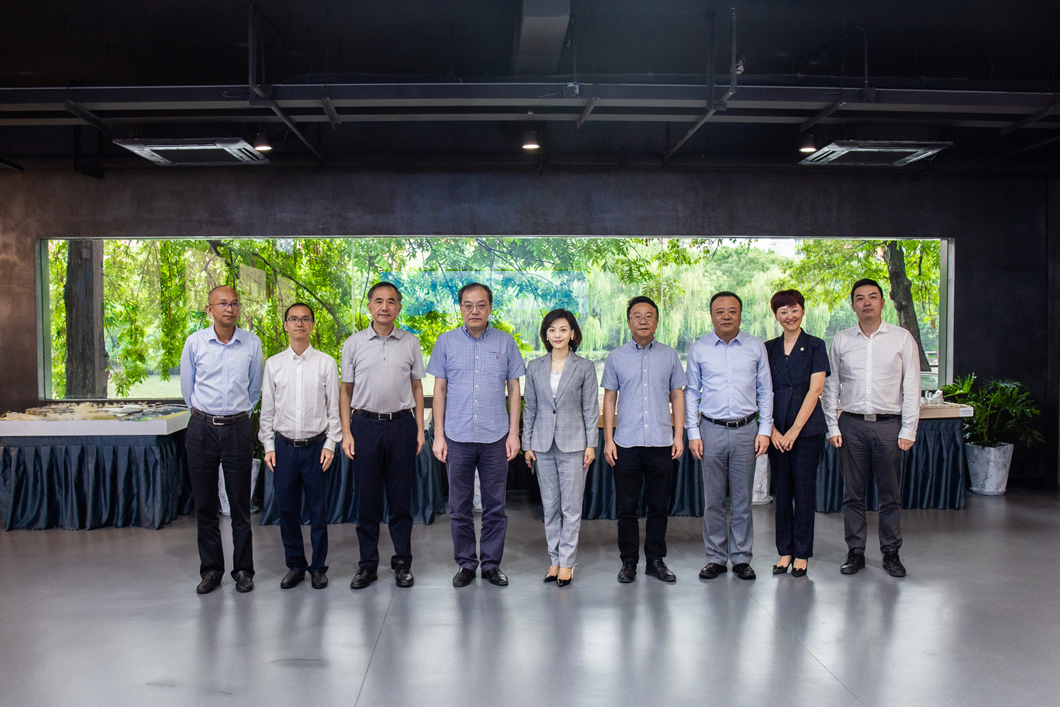 赋能共赢 启行未来 | 宝运莱物业服务集团与杭州运河集团、杭州旅游集团签署合作协议